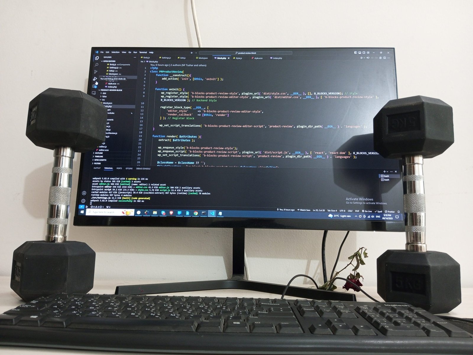 Samsung s3 monitor Review: Simple Productivity